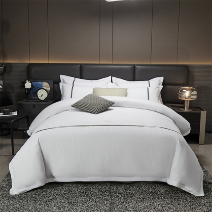 Solid Color Hotel Linen Poly-Cotton Bed Sheet suave