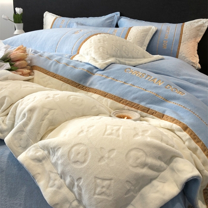 Juntos de ropa de cama de terciopelo de leche encanto suave